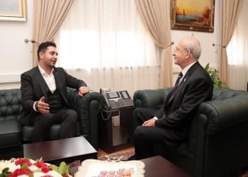 KILIÇDAROĞLUNDAN BAŞKAN AYAZA DESTEK SÖZÜ
