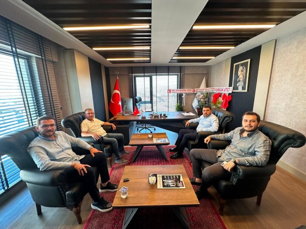 Elazığ Koç İlkokulu Müdürü Sayın Kazım Atıcı ve Sayın Furkan Atıcı’dan Derneğimize Hayırlı Olsun Ziyareti